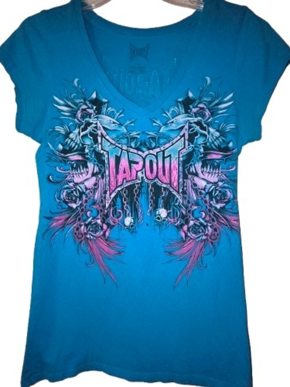 Tapout Blue V-Neck Graphic Tee with Pink Accents